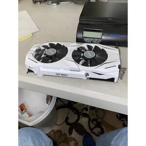 ASUS Dual GeForce GTX 1060 3GB Graphic Card (DUAL-GTX1060-O3G)